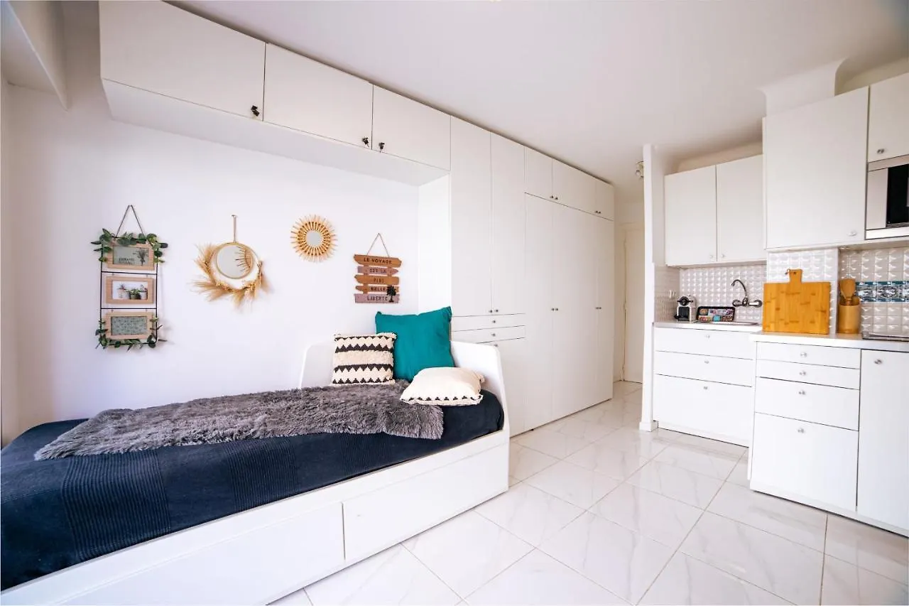 Guestready - Superb Studio Near Croisette Blvd Apartment Cannes